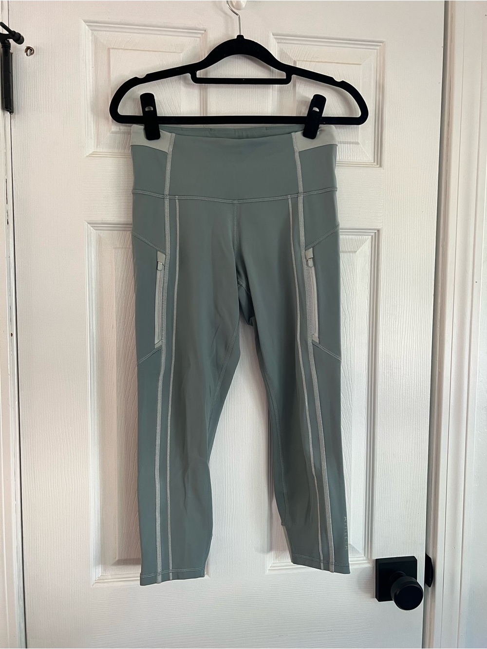 Athleta Leggings